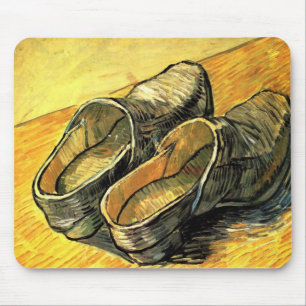 Mousepad Um Par de Tamancos de Couro por Vincent van Gogh