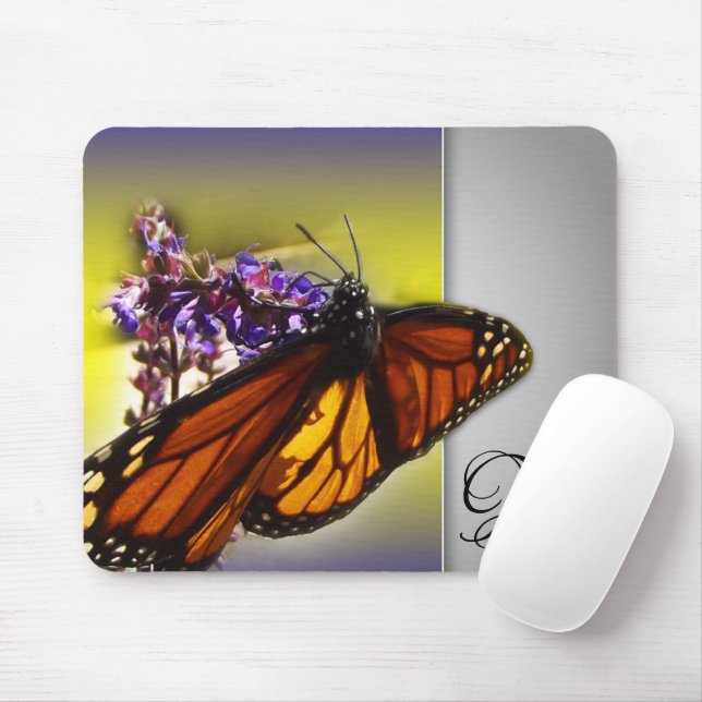 Mousepad Uma Pequena Borboleta Doce (monograma) (Com mouse)
