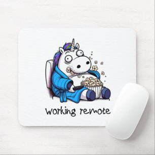 Mousepad Unicorn trabalhando remoto