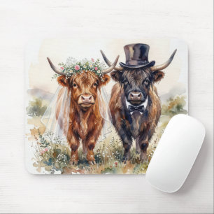 Mousepad Vacas das Terras Altas com Trajes de Noiva