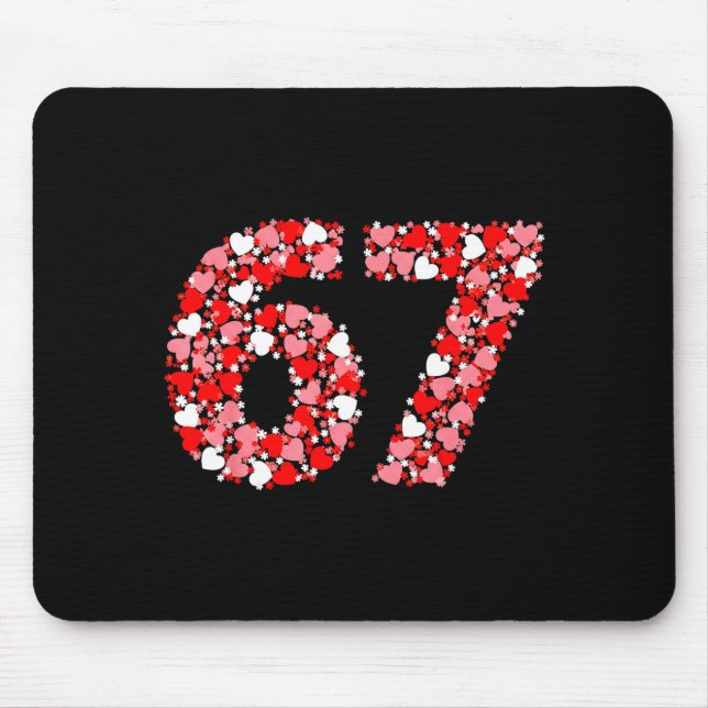 Mousepad Valentine’s Day 67 Meme With Hearts Funny Six Seve (Frente)