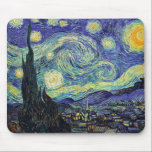 Mousepad Van Gogh está no Starry Night<br><div class="desc">A obra-prima de Van Gogh: Noite Estrelada. A Noite Estrelada é um óleo na canvas do pintor holandês poste-impressionista Vincent van Gogh. Pintado em junho de 1889, mostra a visão da janela voltada para leste do seu quarto de asilo na Santo-Rémy-de-Provence, pouco antes do nascer do sol, com a adição...</div>