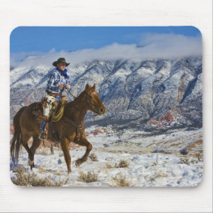 Mousepad Vaqueiro a Cavalo vestindo Chapas de Couro