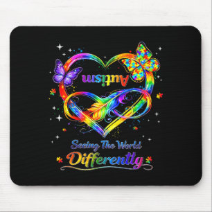 Mousepad Vendo o mundo de forma diferente menina da conscie