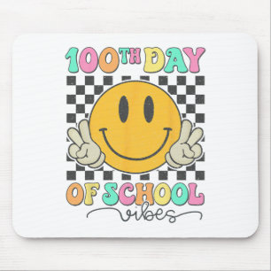 Mousepad Vibrações do 100º Dia de Escola Rosto Sorridente F