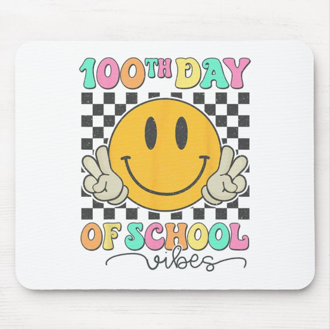 Mousepad Vibrações do 100º Dia de Escola Rosto Sorridente F (Frente)