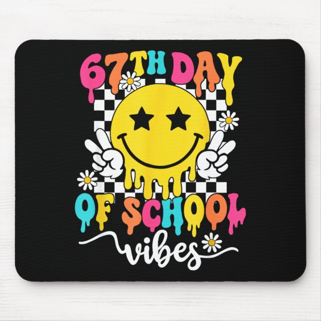 Mousepad Vibrações do 67º dia de aula Engraçado Seis Sete 6 (Frente)