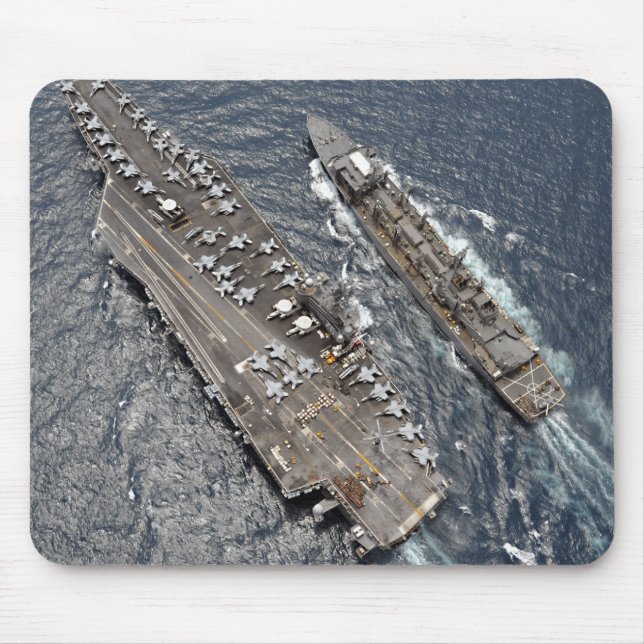 Mousepad Vista aérea da transportadora aérea USS Ronald Rea (Frente)