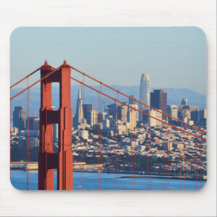 Mousepad Vista da Ponte San Francisco Através da Porta do