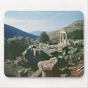 Mousepad Vista panorâmica do local com o templo dos tholos