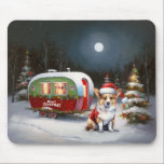 Mousepad Winter Corgi Caravan Christmas Adventure<br><div class="desc">Adotar a magia de uma noite de inverno nevada enquanto uma caravana desliza graciosamente através da paisagem iluminada pela lua. A beleza serena da neve escutadora e o brilho encantador da lua criam uma cena cativante,  prometendo uma aventura inesquecível de Natal cheia de calor,  alegria e memórias queridas.</div>