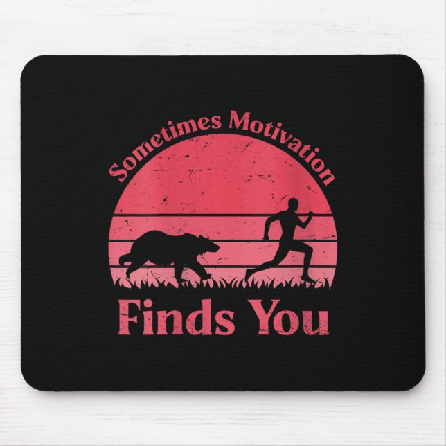 Mousepad Womens Sometimes Motivation Finds You V-neck  (Frente)