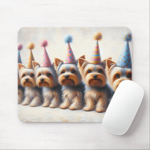 Mousepad Yorkies com chapéus de festa