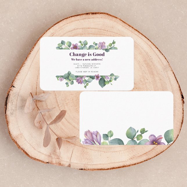 Movimentamos o anúncio de movimento Eucalyptus (Eucalyptus Greenery Purple Moving Announcement Business Card)