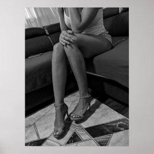 Mulher em salto alto poster