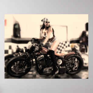 Mulher em um poster da motocicleta