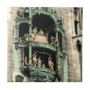 munich News rathaus glockenspiel