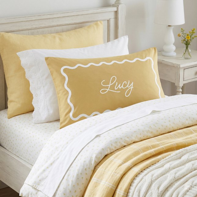 Mustard Yellow Wavy Scallop Frame Monogram (Criador carregado)