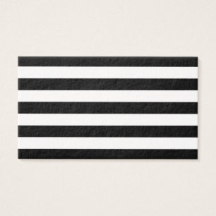 Na moda de faixas brancas e pretas