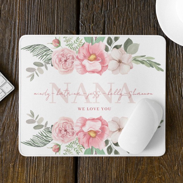 Nana Personalizada Floral Mousepad (Celebrate your Nana with this personalized floral mouse pad! )