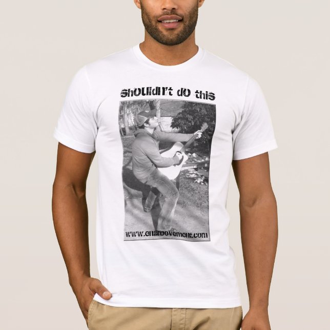 Não deve fazer esta camiseta (Frente)