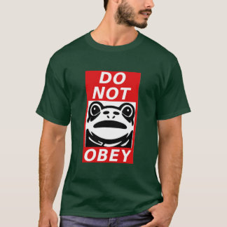 Não Obedeça - Sapo 🐸 Camiseta Portland Livre