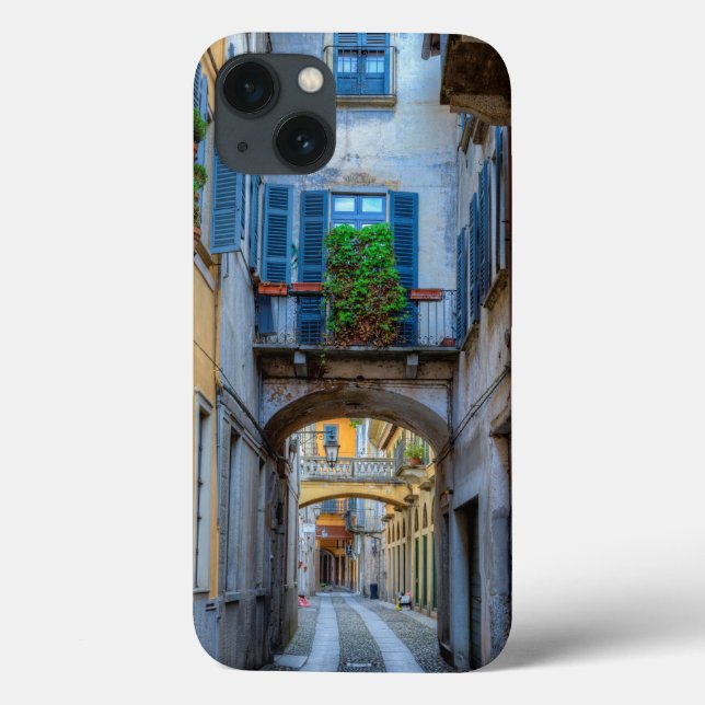 Narrow city street, Italy (Verso)