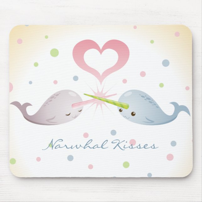 Narwhal beija Mousepad (Frente)