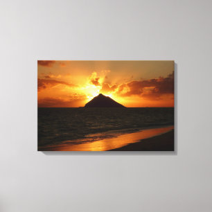 Nascer do sol de Havaí nas canvas da praia