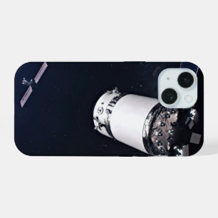 Nave Espacial Dragon Xl se Aproximando de uma Pass