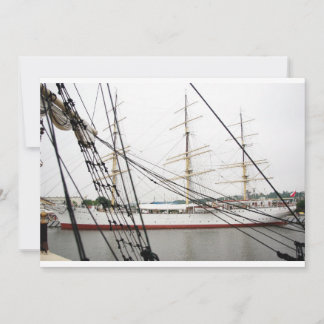 Navio branco alto - Convite