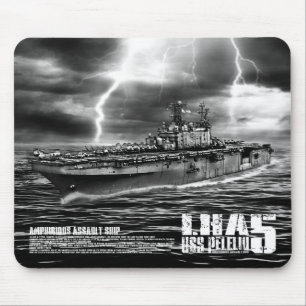 Navio de assalto anfíbio Peleliu Mousepad