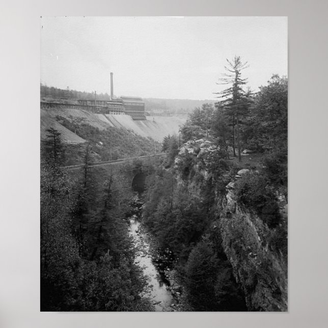 Nay Aug Glen Scranton Pa Poster (Frente)