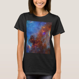Nebulosa cósmica da galáxia mais a camisa de suo