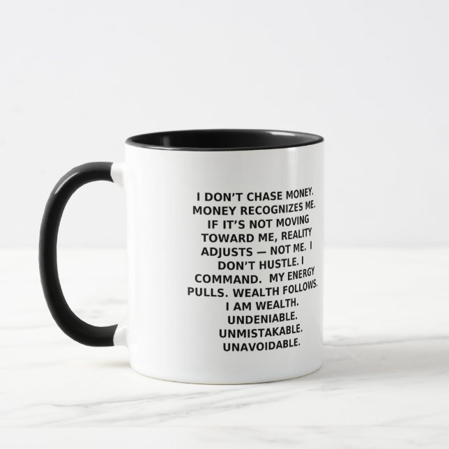 NEM TODOS SE QUALIFICAM | Caneca de Identidade de  (Esquerda)
