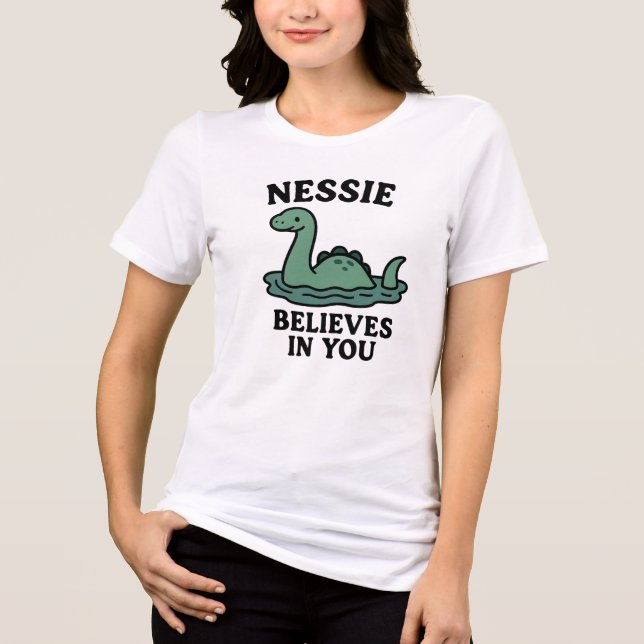 Nessie do Lago Ness Fofo Acredita em Você  (Frente)