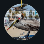 Newport Beach 2, lado a lado, com ornamento cerâmi<br><div class="desc">Belo Newport Beach no sul da Califórnia com o Balboa Pier. Esse ornamento lateral é vibrante com visões diferentes e faz um recorte de férias de excelente.</div>