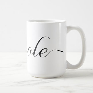 Nicole personalizou a caneca de café conhecida -