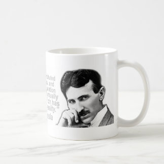 Nikola Tesla citou canecas de café da sabedoria