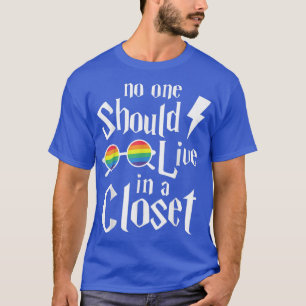 NINGUÉM DEVERIA VIVER NUMA CAMISA DE FECHO