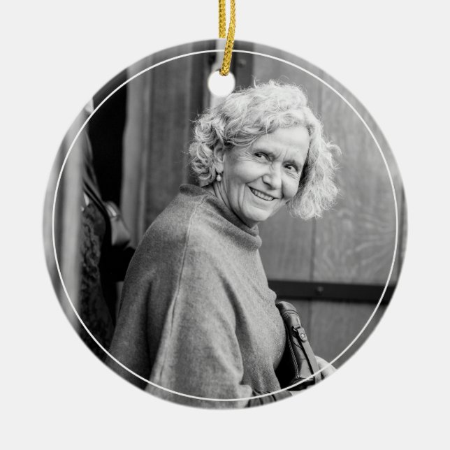 No adorável ornamento da memória (Frente)