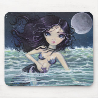 No meio do mousepad de sereia do mar suave