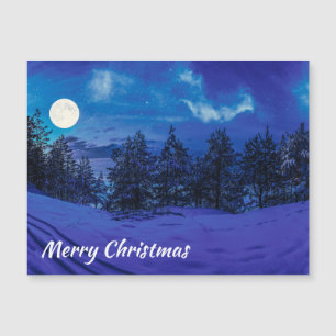 Noite estrelada com lua cheia na floresta