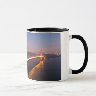 Noite na caneca de golden gate bridge