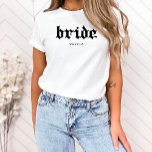 Noiva branca e negra | Texto Gótico legal<br><div class="desc">Esta na moda,  camisa branca para a noiva apresenta o texto tradicional preto gótico ou antigo estilo inglês.</div>