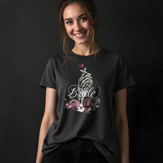 Noiva de Floral Gótico Aquarela Mão de Esqueleto C (Skeleton Hand Heart Floral Gothic Watercolor Bride Tri-Blend Shirt)