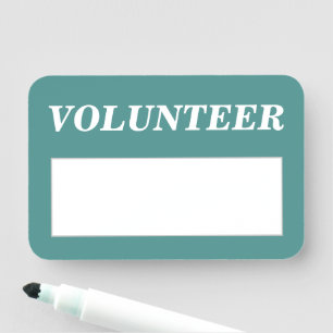 Nome de etiqueta "VOLUNTÁRIO" limpo, elegante