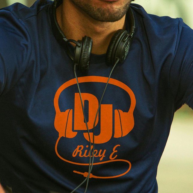 Nome DJ auscultar t-shirt gráfica laranja laranja (Criador carregado)