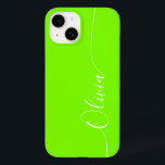 Nome do Script de Caligrafia Elegante Verde Branco<br><div class="desc">As Capas de telefone Inteligentes do Script de Caligrafia Verde-Branco Personalizado do Nome iPhone 14 apresentam um design simples e moderno, com o seu nome personalizado em letras elegantes e escritas à mão, com a tipografia de scripts de caligrafia em um fundo verde. Elaborado por ©Evco Studio www.zazzle.com/store/evcostudio</div>