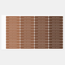 Nome no adesivo castanho